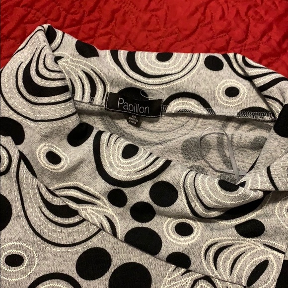 Like new! Papillon Medium tunic or mini dress - Picture 4 of 5